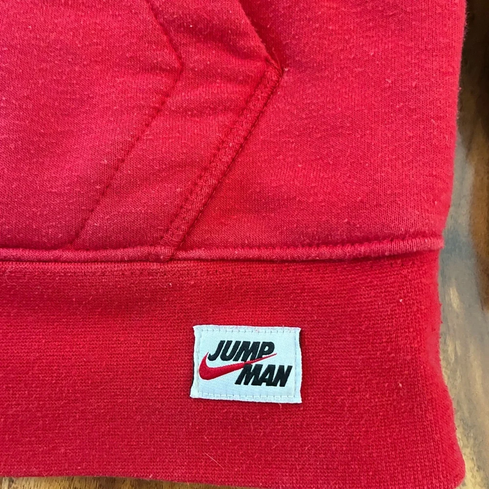 Jordan Boys Red Jumpman Crewneck‎ Sweatshirt Medium (10-12) Pullover Nike